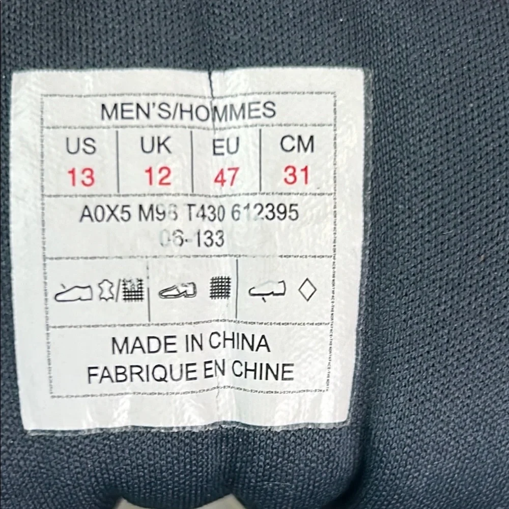 The North Face Larimer Waterproof Gray and Blue Outdoor Winter Mid Boots